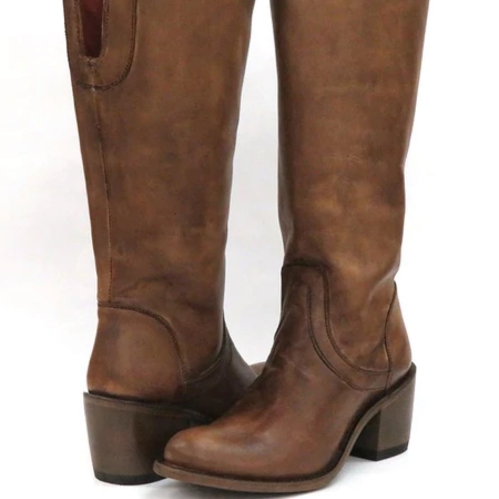 Heritage E1497 ladies overlay J toe tipper boot tall in caramel size 8